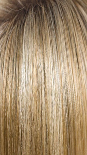 CREAMY TOFFEE R | Rooted Dark Blonde Evenly Blended with Light Platinum Blonde and Light Honey Blonde