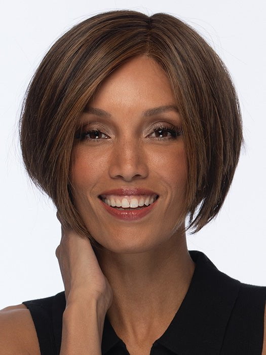 Model is wearing JAGGER by ESTETICA in color R6/28F | Chestnut Brown with Red Frost