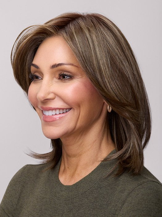 Model is wearing SLOANE by JON RENAU in color 8RH14 MOUSSE CAKE | Medium Brown with 33% Medium Natural Blonde Highlights