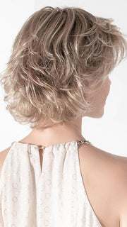 BLOOM by ELLEN WILLE in CHAMPAGNE ROOTED 22.26.20 | | Light Beige Blonde, Medium Honey Blonde, and Platinum Blonde blend with Dark Roots