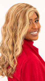 Sophia wearing SARAH by JON RENAU in 14/26 NEW YORK CHEESECAKE | Medium Natural-Ash Blonde & Medium Red-Gold Blonde Blend