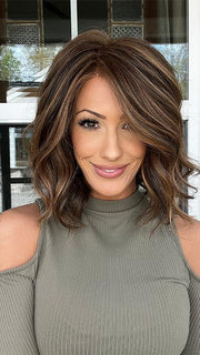 Simmer by Raquel Welch in RL8/29 HAZELNUT | Medium Brown With Ginger Red Highlights