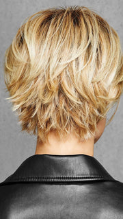 SS14/88 SHADED GOLDEN WHEAT | Medium Blonde streaked with Pale Gold highlights, Medium Brown roots