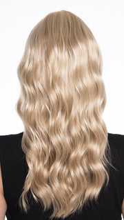 LIGHT BLONDE | 2 toned blend of Creamy Blonde with Champagne highlights