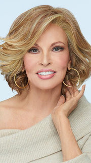 FLIRT ALERT by RAQUEL WELCH in RL29/25 GOLDEN RUSSET | Ginger Blonde Evenly Blended with Medium Golden Blonde