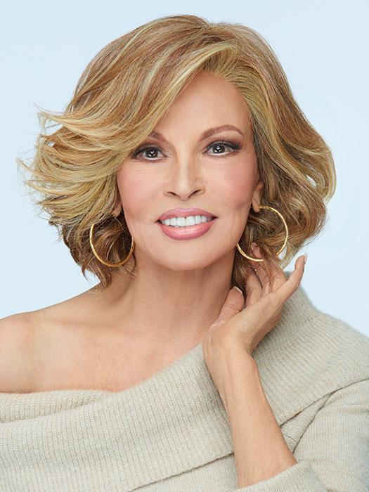 FLIRT ALERT by RAQUEL WELCH in RL29/25 GOLDEN RUSSET | Ginger Blonde Evenly Blended with Medium Golden Blonde