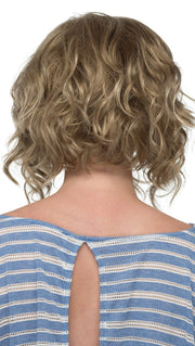 R14/26H | Dark Blonde w/Golden Blonde Highlights