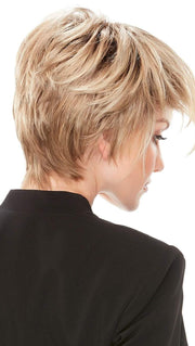 12FS8  | Light Gold Brown, Light Natural Gold Blonde and Pale Natural Gold-Blonde Blend, Shaded with Medium Brown