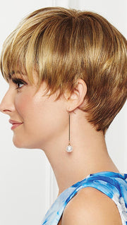 Gives tapered sides and nape for longer lengths