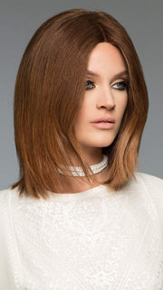 Barbara by Wig Pro is a sleek and stylish bob that goes just past the shoulders