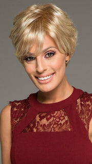TRUE DEMURE by GABOR in GL14-22SS SS SANDY BLONDE | Dark golden blonde base blends into multi-dimensional tones of medium gold blonde and light beige blonde