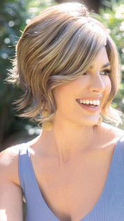 PEANUT-BUTTER-SWIRL | Warm Light Brown with Beige Highlights and Medium Brown Root