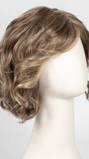 GL11-25 HONEY PECAN | Darkest Blonde with Pale Gold Highlights