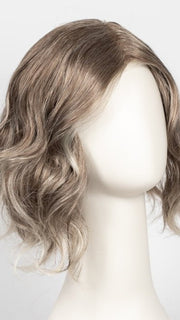 ICE-BLOND | Ashy Blonde base with White Gold tips with highlights around face