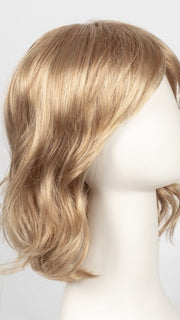 R25 GINGER BLONDE | Medium Golden Blonde with Subtle Blonde Highlights
