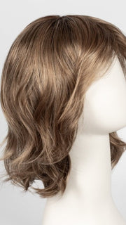 SS12/20 SHADED TOAST | Cool Dark Brown with Subtle Warm Highlights  Roots