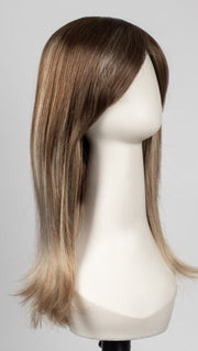 S14-26/88RO SUNSHINE | Cascading Ombre Shade | Medium Brunette Roots fade into Warm, Honey Blonde Hues at the Ends