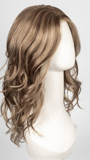 R14/26H | Dark Blonde w/Golden Blonde Highlights