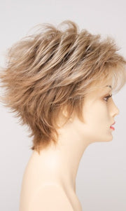 SPARKLING CHAMPAGNE | Medium Brown roots with overall Strawberry Blonde base and soft Golden Blonde highlights