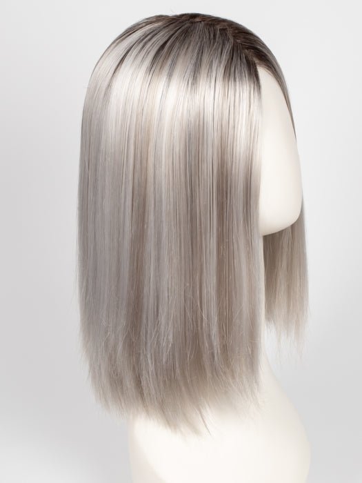 SILVERSUN/RT8 | ICED BLONDE WITH SOFT SAND & GOLDEN BROWN ROOTS