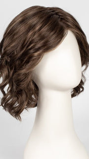 8RH14 HOT COCOA  | Medium Brown  with 33% Medium Natural Blonde Highlights