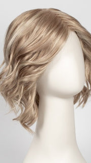 24B22 | Light Gold Blonde and Light Ash Blonde Blend 