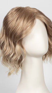 27T613F  | Medium Red-Gold Blonde and Pale Nat Gold Blonde Blend with Pale Tips and Medium Red-Gold Blonde Nape