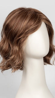FS27  | Medium Red-Gold Brown and Light Red-Gold Blonde Blend with Light Red-Gold Blonde Bold Highlights