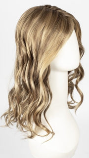 24BT18 ÉCLAIR | Dark Natural Ash Blonde and Light Gold Blonde Blend with Light Gold Blonde Tips