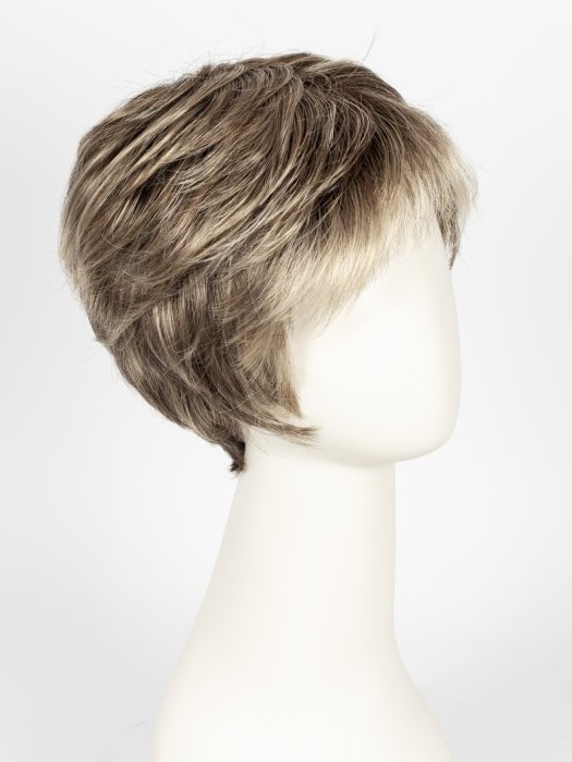 SS12/22 | SHADED CAPPUCCINO | Light Golden Brown Evenly Blended with Cool Platinum Blonde Highlights and Dark Roots