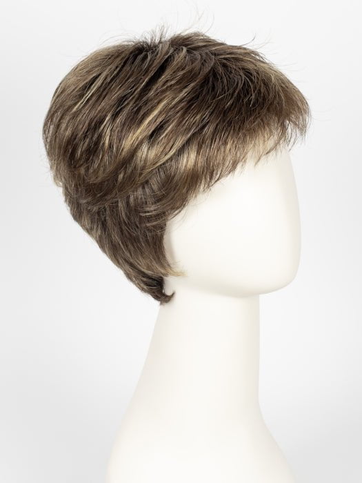 SS8/25 | SHADED GOLDEN WHEAT | Rich Medium Brown Evenly Blended with Golden Blonde Highlights with Dark Roots