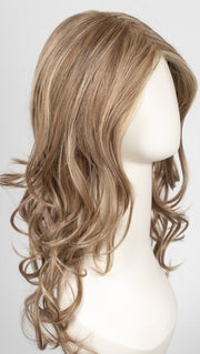 RL13/88 GOLDEN PECAN | Dark Golden Blonde Evenly Blended with Pale Blonde