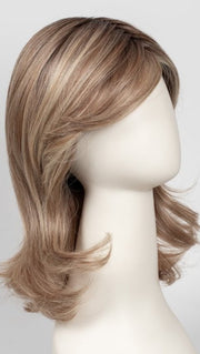 RL14/22SS | SHADED WHEAT | Warm medium blonde with medium brown roots