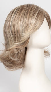 RL16/88 PALE GOLDEN HONEY | Dark Natural Blonde Evenly Blended with Pale Golden Blonde
