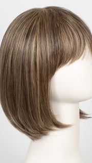 RL11/25 GOLDEN WALNUT | Medium Light Brown Evenly Blended with Medium Golden Blonde