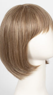 RL13/88 GOLDEN PECAN | Dark Golden Blonde Evenly Blended with Pale Blonde