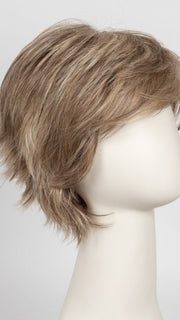 RL16/88 PALE GOLDEN HONEY | Dark Natural Blonde Evenly Blended with Pale Golden Blonde