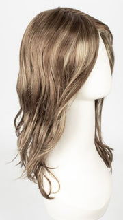 10RH16 | Light Brown with 33% Light Natural Blonde Highlights