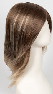 S14-26/88RO SUNSHINE | Cascading Ombre Shade | Medium Brunette Roots fade into Warm, Honey Blonde Hues at the Ends