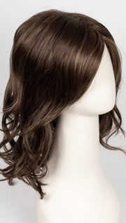 8RH14 HOT COCOA | Medium Brown with 33% Medium Natural Blonde Highlights