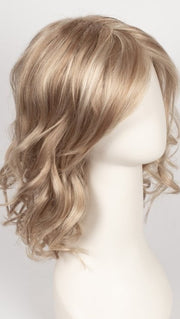 24B22 | Light Gold Blonde and Light Ash Blonde Blend 
