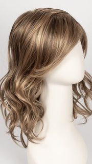 24BT18 ÉCLAIR | Dark Natural Ash Blonde and Light Gold Blonde Blend with Light Gold Blonde Tip