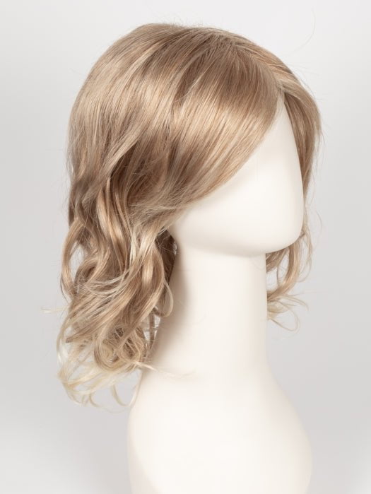 27T613F - Toasted Marshmallow - Strawberry Blonde & Warm Platinum Blonde Blended & Tipped