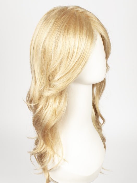 FS613/24B | Light Gold Blonde and Pale Natural Blonde Blend with Light Natural Blonde Highlights