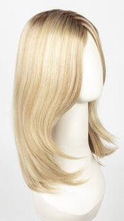 22F16S8 VENICE BLONDE | Lt Ash Blonde & Lt Natural Blonde Blend, Shaded w/ Med Brown
