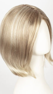 RH1488M | Golden Brown w/Dark Blonde Highlights on Top