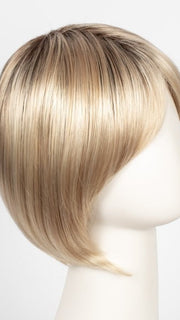 RH26/613RT8 | Golden Blonde with Platinum Blonde Highlights and Medium Brown Root