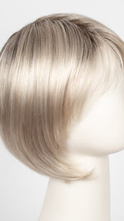 SUNLIT-BLONDE | Soft Blend of Sandy Blonde, Lightest Blonde and Iced Blonde with a Light Golden Brown Root