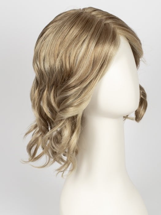 GL16/27 BUTTERED BUSCUIT |  Medium Blonde with Light Gold highlights