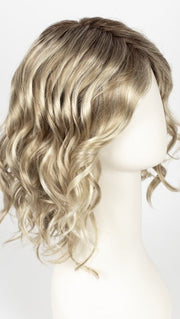 22F16S8 VENICE BLONDE | Light Ash Blonde and Light Natural Blonde Blend, Shaded with Medium Brown